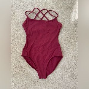Move Dance Leotard, Size M, Burgundy Crisscross straps
